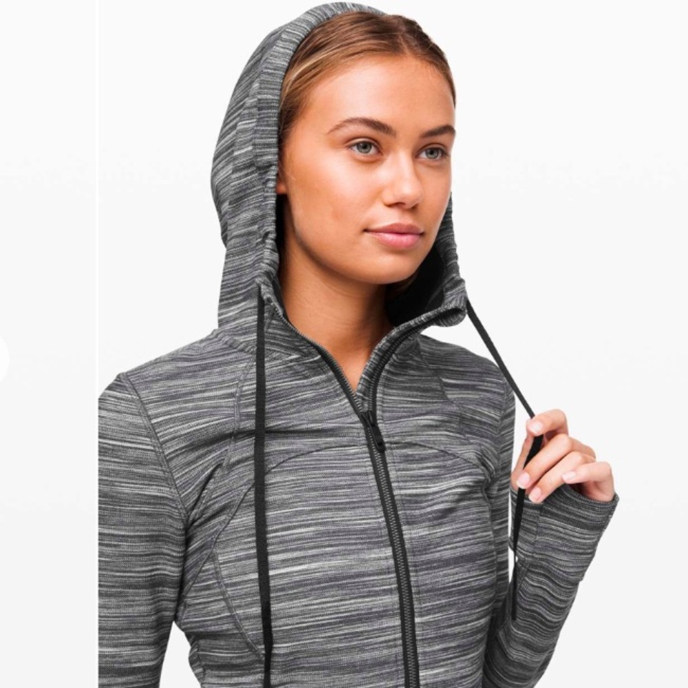 Nwot Lululemon Define Hooded Jacket - image 3
